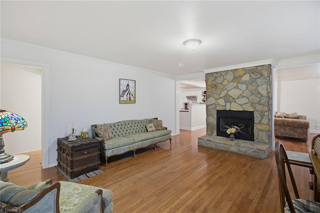 4681 Gumtree Road Winston-Salem, NC 27107 - Photo 3 of 42