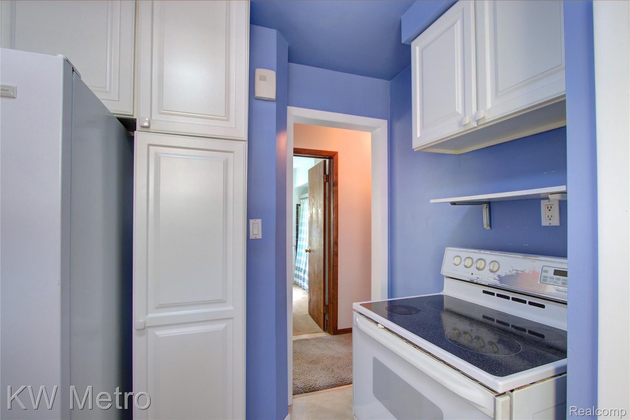 1659 Columbia Road Berkley, MI 48072 - Photo 11 of 33 1659 Columbia Rd. 11
