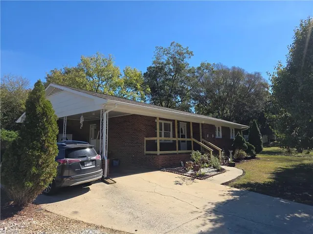 $269,777 | 502 6th Street, Spencer, NC 28159