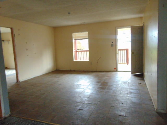 100 Meadow Creek Road Rupert, WV 25984 - Photo 14 of 20 Gallery Image 14
