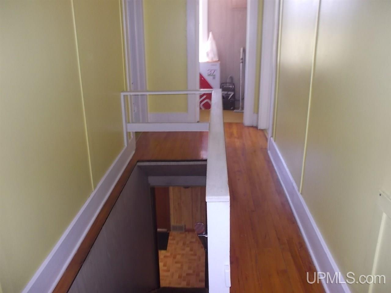 9735 North Johnson Road, Unit 404A Bessemer, MI 49911 - Photo 12 of 26