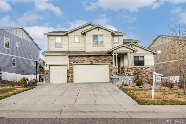 $899,999 | 20165 East Fair Lane, Centennial, CO 80016