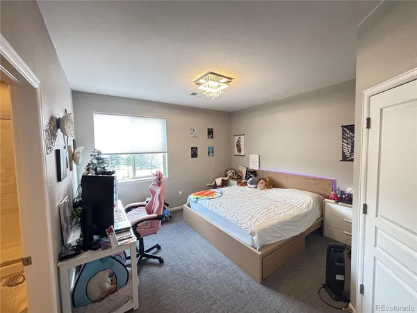 $899,999 | 20165 East Fair Lane, Centennial, CO 80016