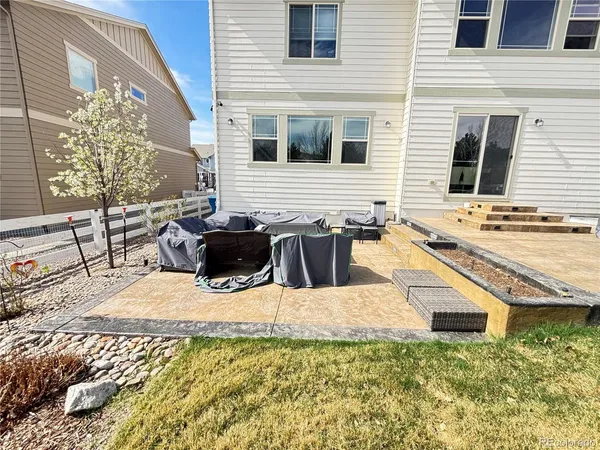 $899,999 | 20165 East Fair Lane, Centennial, CO 80016