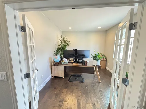 $899,999 | 20165 East Fair Lane, Centennial, CO 80016