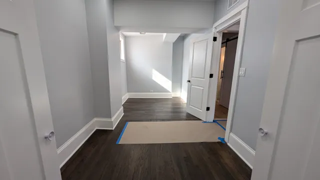 $2,200 | 5028 West Lawrence Avenue, Unit 2, Chicago, IL 60630