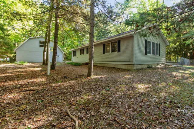 $259,900 | 878 North Wolf Avenue, Baldwin, MI 49304