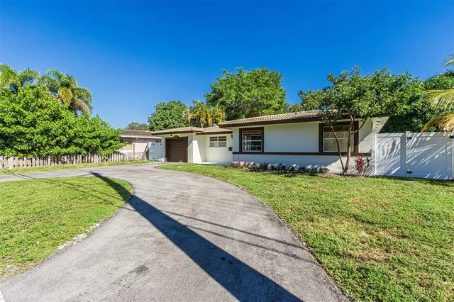 $4,295 | 936 Northeast 26th Avenue, Pompano Beach, FL 33062