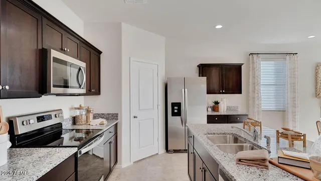 $494,990 | 1476 South 241st Avenue, Buckeye, AZ 85326