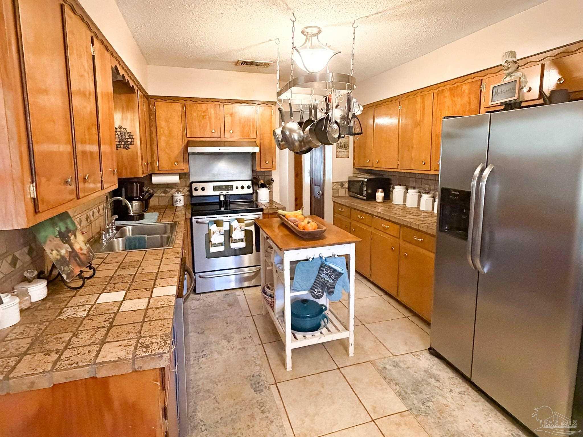 2845 Pine Forest Road Cantonment, FL 32533 - Photo 7 of 19