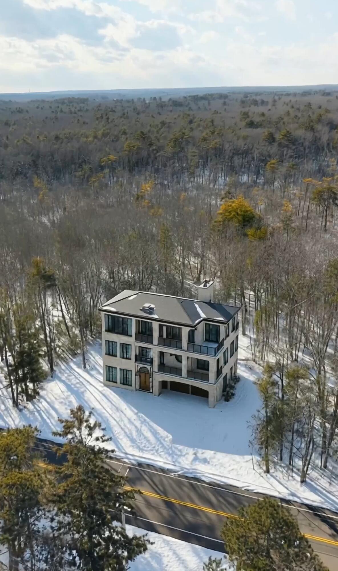 280 Seaside Avenue Saco, ME 04072 - Photo 11 of 13 Aerial View