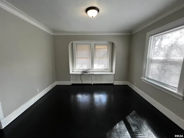 $1,199 | 2718 North North Street, Peoria, IL 61604