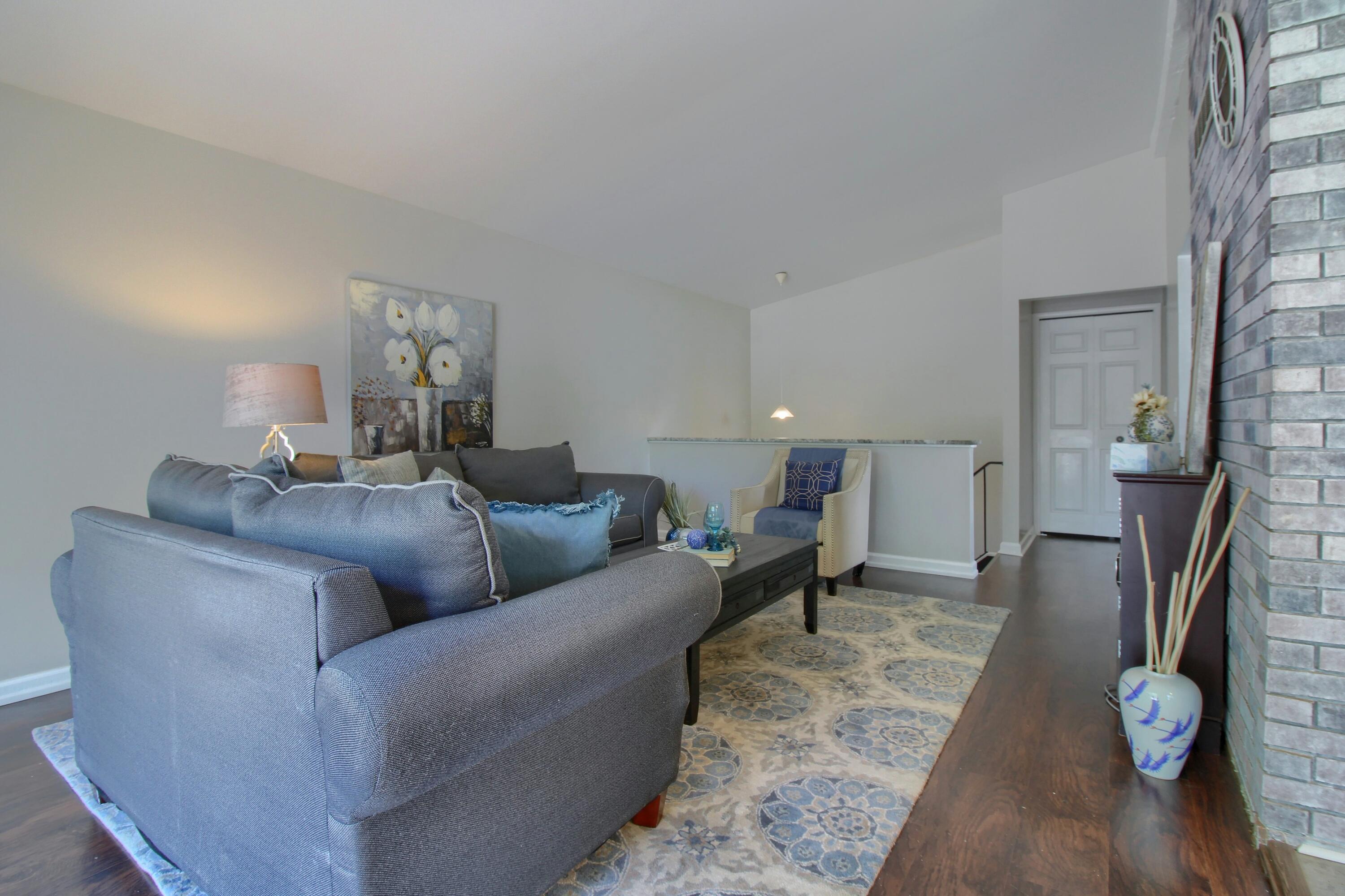 42608 Hanford Road Canton, MI 48187 - Photo 7 of 32 7-Living-Room-3rd-View