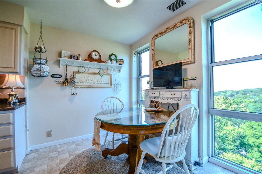 2230 South Patterson Boulevard, Unit 71 Kettering, OH 45409 - Photo 17 of 42