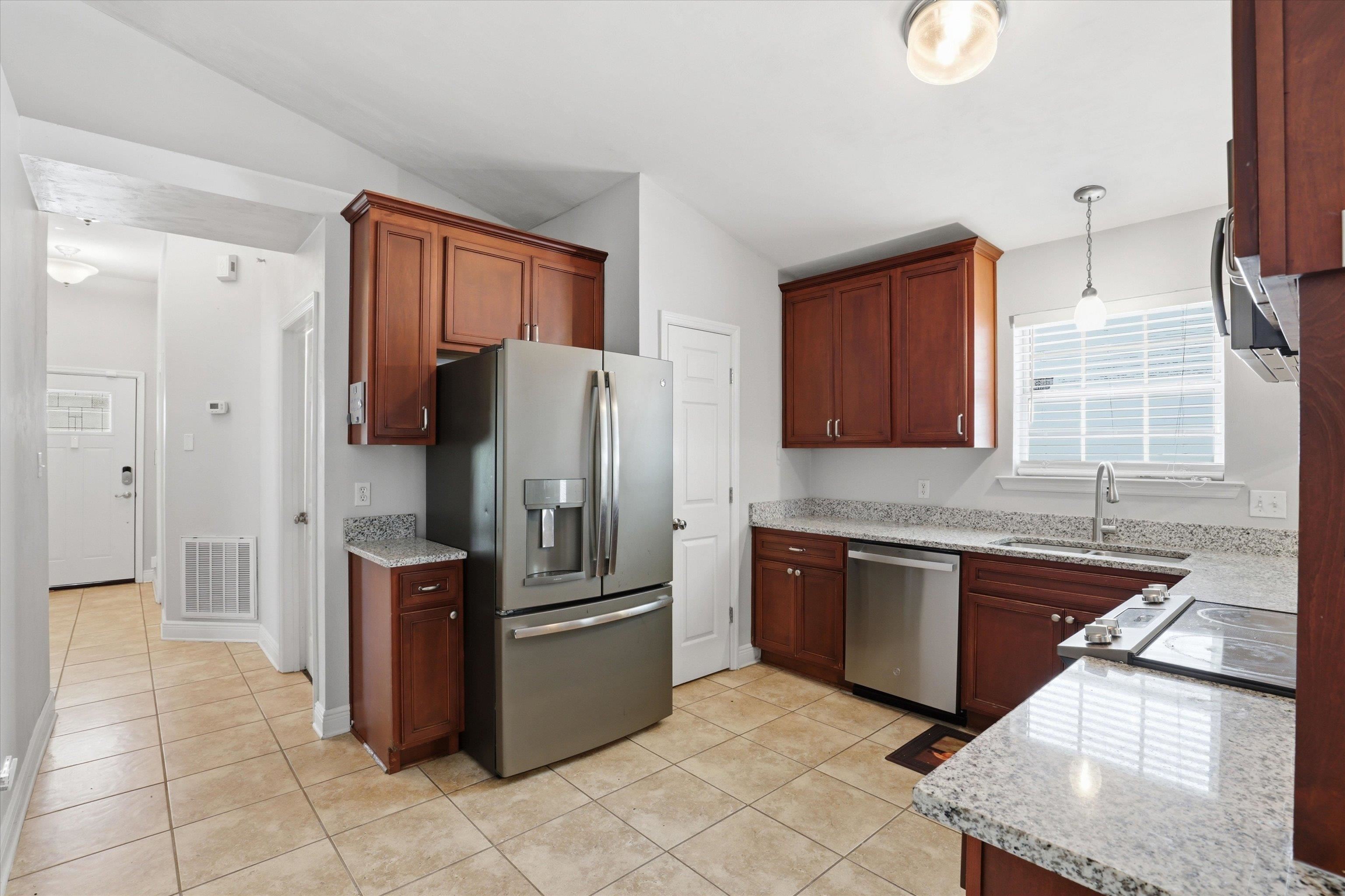 4186 Ridge Haven Road Tallahassee, FL 32305 - Photo 5 of 15