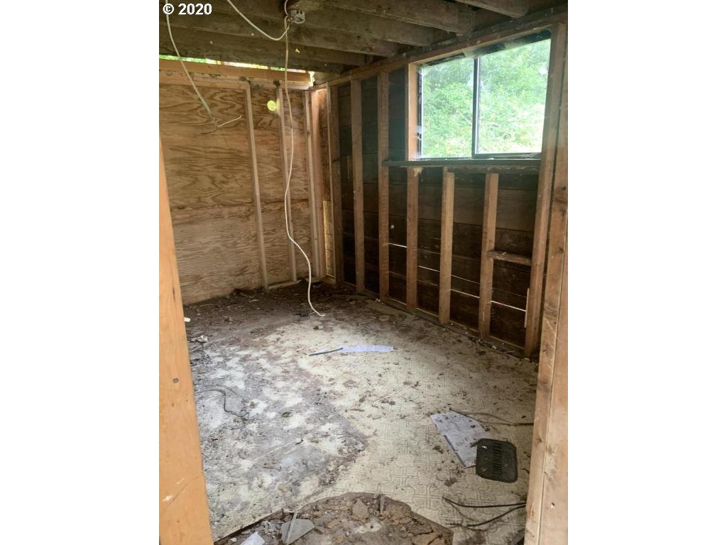 17005 Trask River Road Tillamook, OR 97141 - Photo 12 of 25