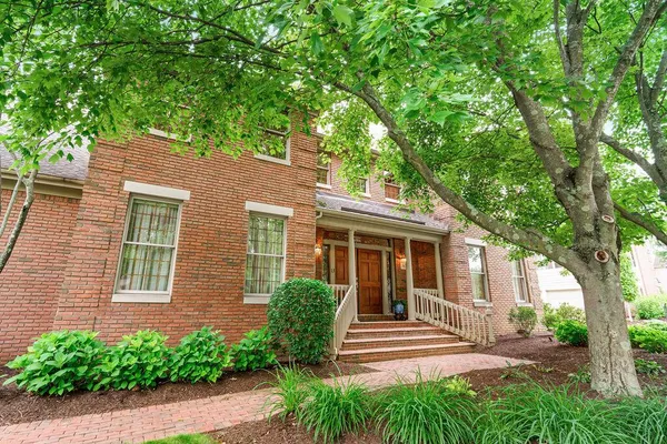 $949,900 | 5864 Tarton Circle North, Dublin, OH 43017