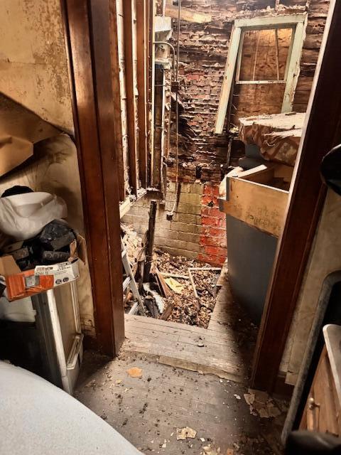 866 Floyd Street Gary, IN 46403 - Photo 5 of 7 a view of outdoor space