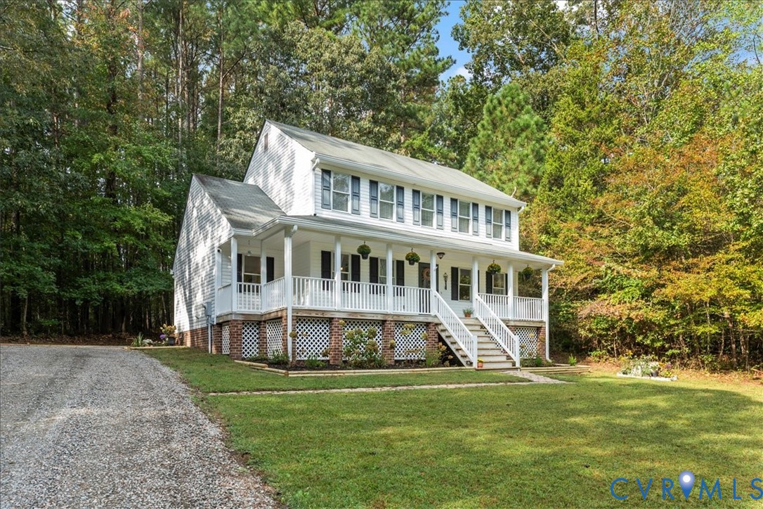 1359 Pine Creek Ridge Drive Powhatan, VA 23139 - Photo 3 of 48