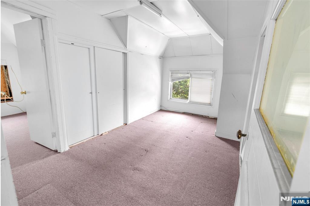 90 Cedar Street Ridgefield Park, NJ 07660 - Photo 22 of 36 Gallery Image 22