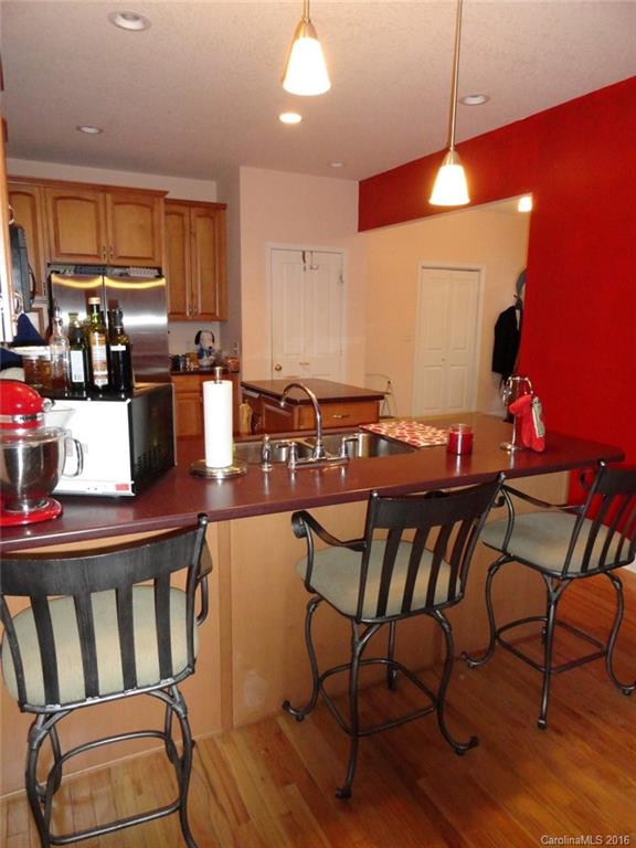 52 Rajo Road, Unit TR4 Asheville, NC 28803 - Photo 3 of 24 Gallery Image 3