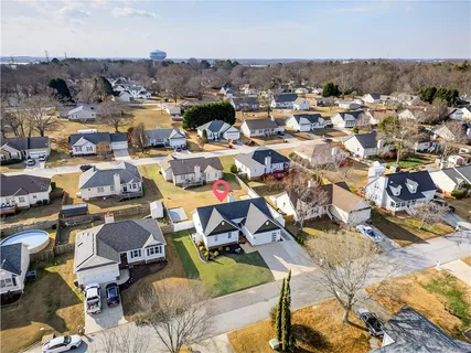 $319,900 | 7 Fitzpatrick Court, Fountain Inn, SC 29644