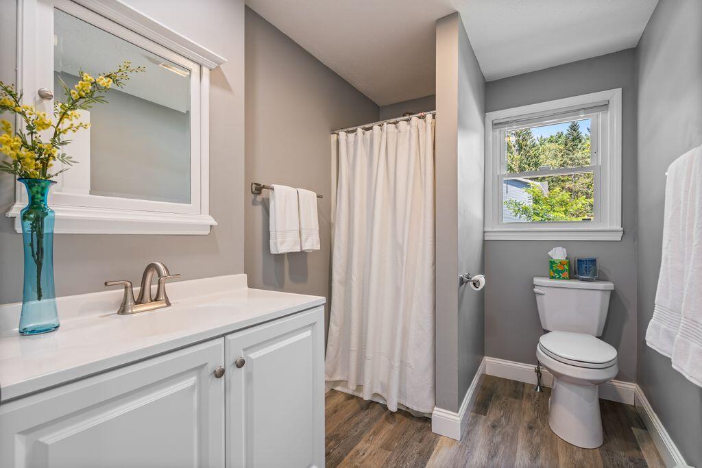 45 Allen Street Berwick, ME 03901 - Photo 20 of 51 45 allen first floor bath 2