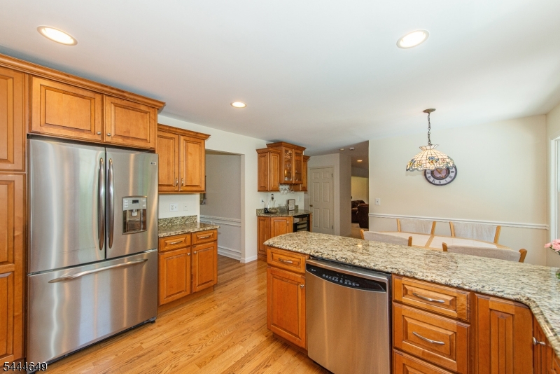 10 Indian Trail Road Randolph, NJ 07869 - Photo 22 of 49