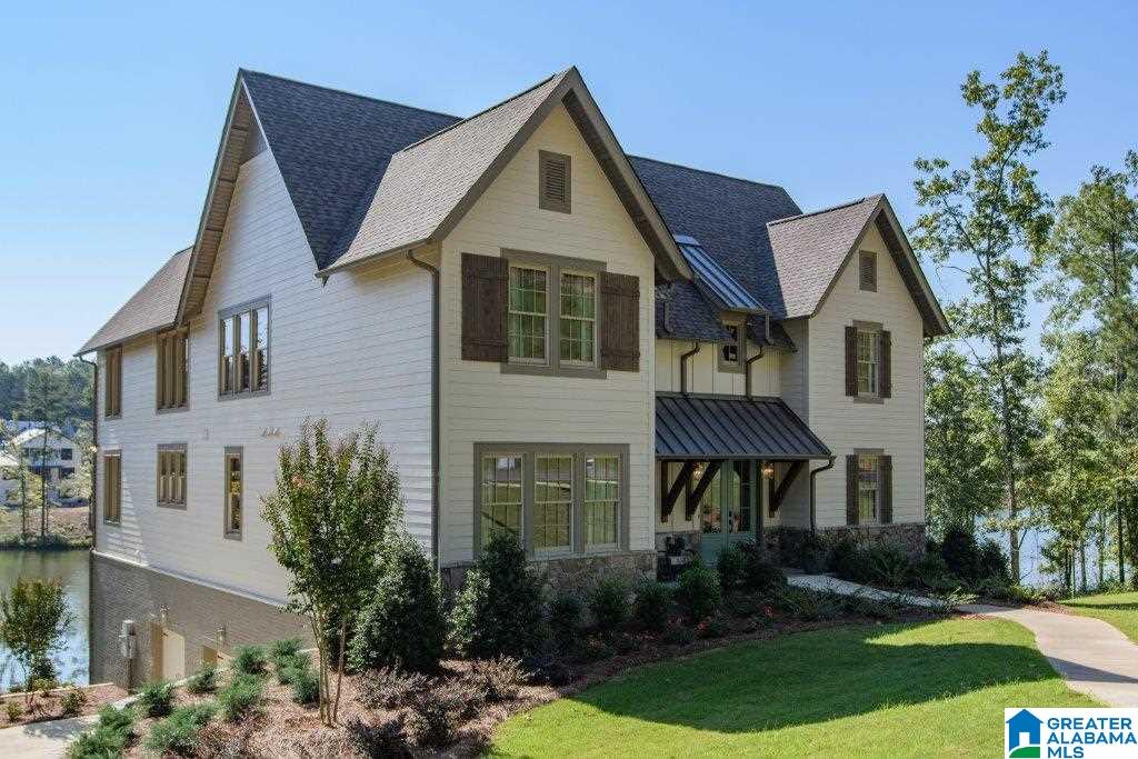 2020 Blackridge Road Birmingham, AL 35244 - Photo 2 of 22