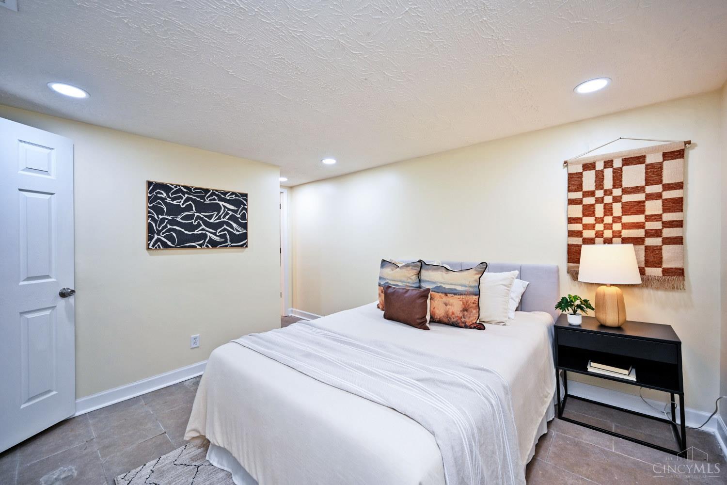 6555 Daly Road Cincinnati, OH 45224 - Photo 35 of 47 Gallery Image 35