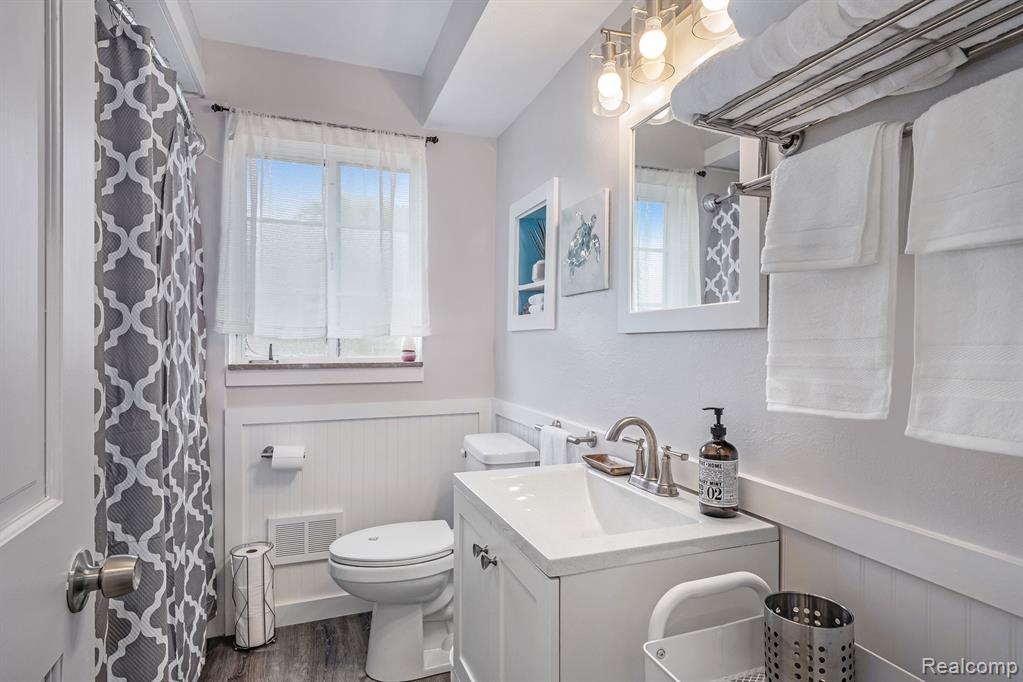 580 Alter Road Detroit, MI 48215 - Photo 13 of 40 Gallery Image 13