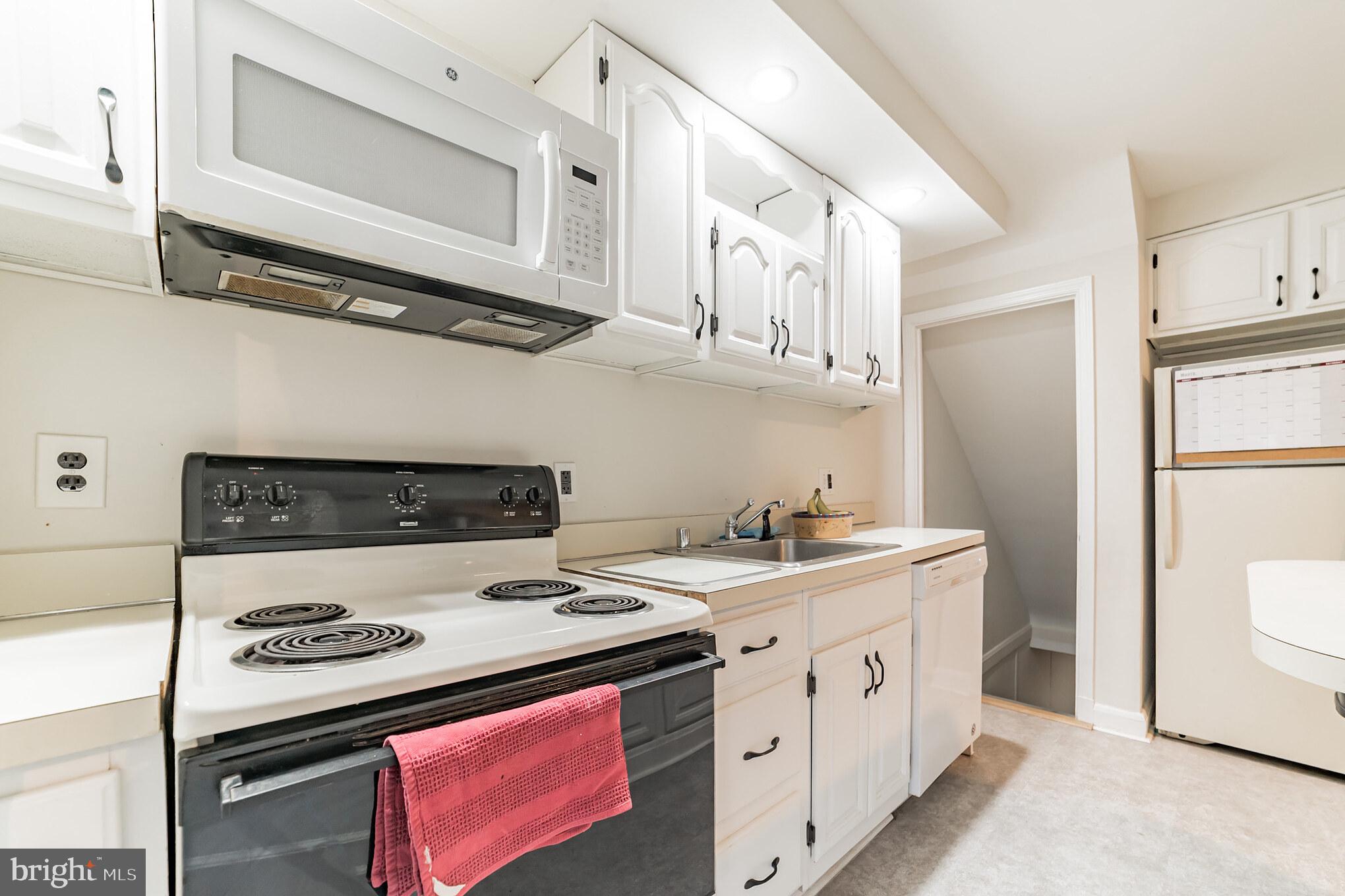1120 Elm Road Halethorpe, MD 21227 - Photo 9 of 25