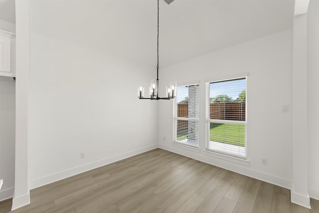 2391 Bell Way Forney, TX 75126 - Photo 15 of 36 11. 2391 Bell - Nook