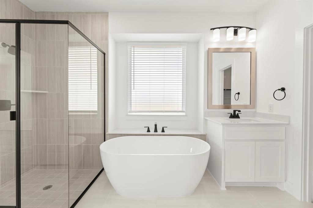 2391 Bell Way Forney, TX 75126 - Photo 24 of 36 20. 2391 Bell - Bath (3)