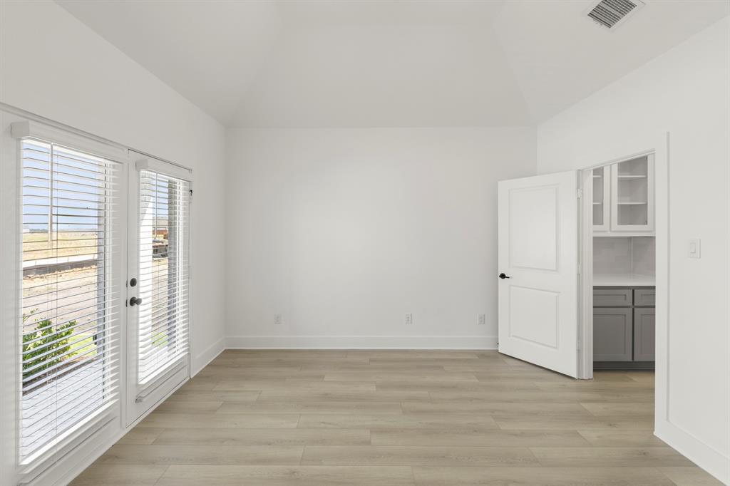 2391 Bell Way Forney, TX 75126 - Photo 5 of 36 03. 2391 Bell - Entry