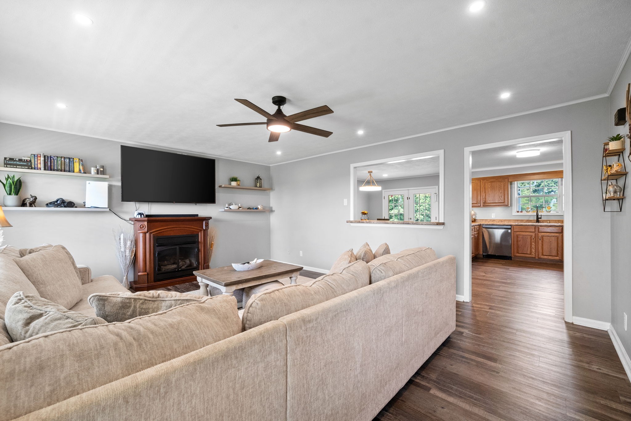 5075 Empire Road Crofton, KY 42217 - Photo 6 of 49 Gallery Image 6