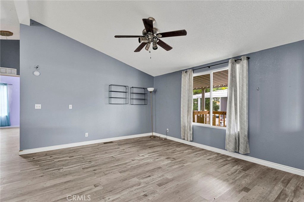 20843 Waalew Road, Unit C6 Apple Valley, CA 92307 - Photo 12 of 39
