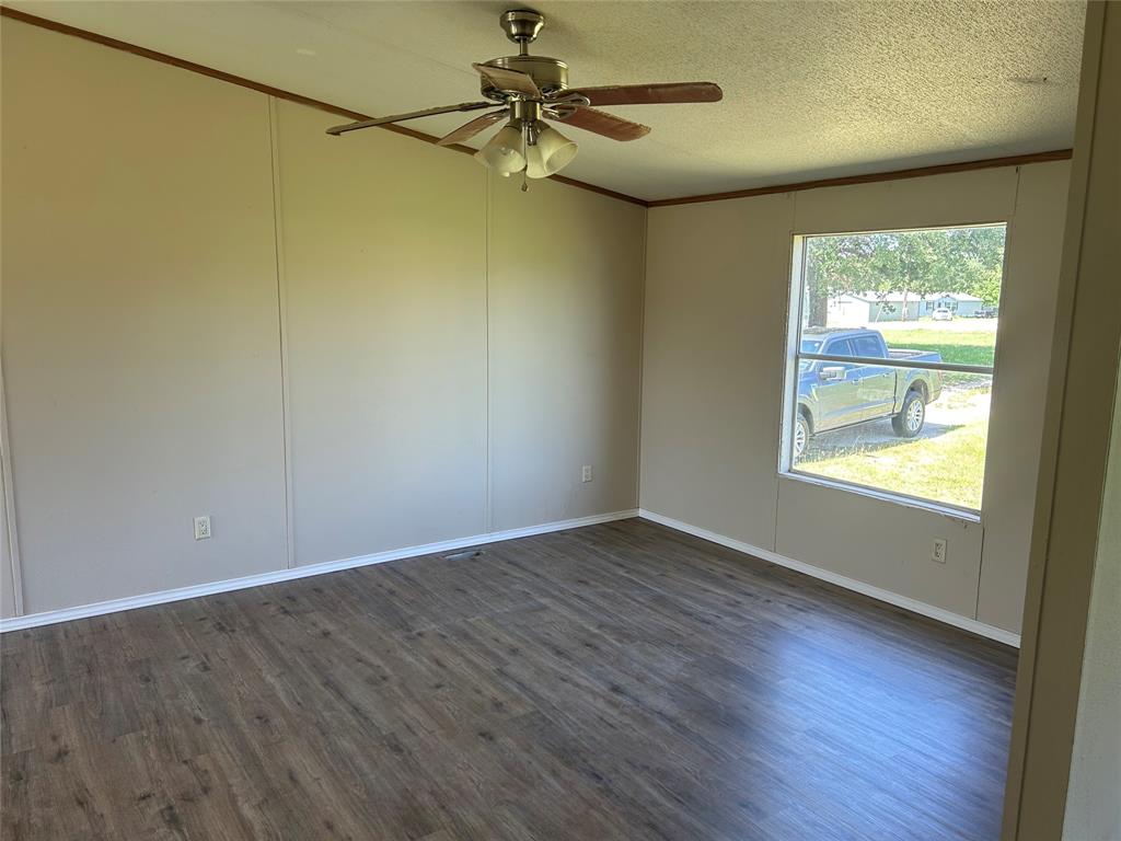 239 Cedar Drive Azle, TX 76020 - Photo 16 of 18