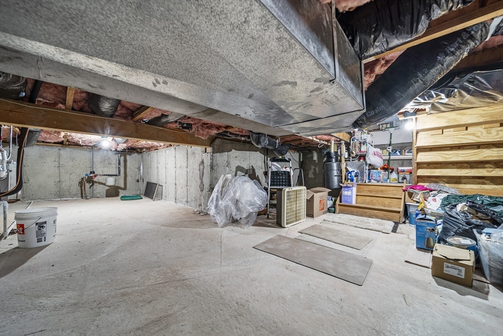 21 Tulip Circle, Unit 21 Haverhill, MA 01830 - Photo 24 of 26 a view of parking garage