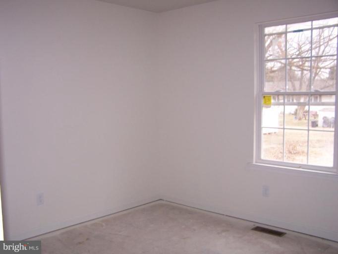 240 Concord Road Chestertown, MD 21620 - Photo 7 of 13 Nice Size 3rd Bedroom.