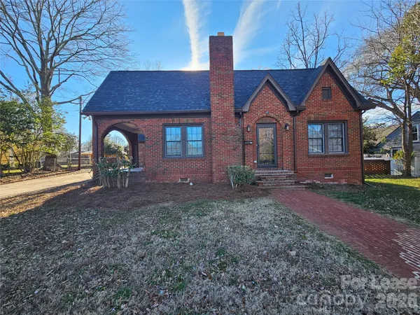 $2,245 | 708 Union Street South, Concord, NC 28025