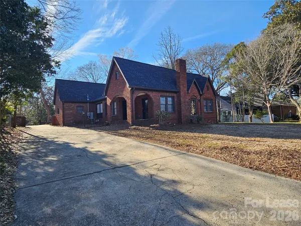 $2,245 | 708 Union Street South, Concord, NC 28025