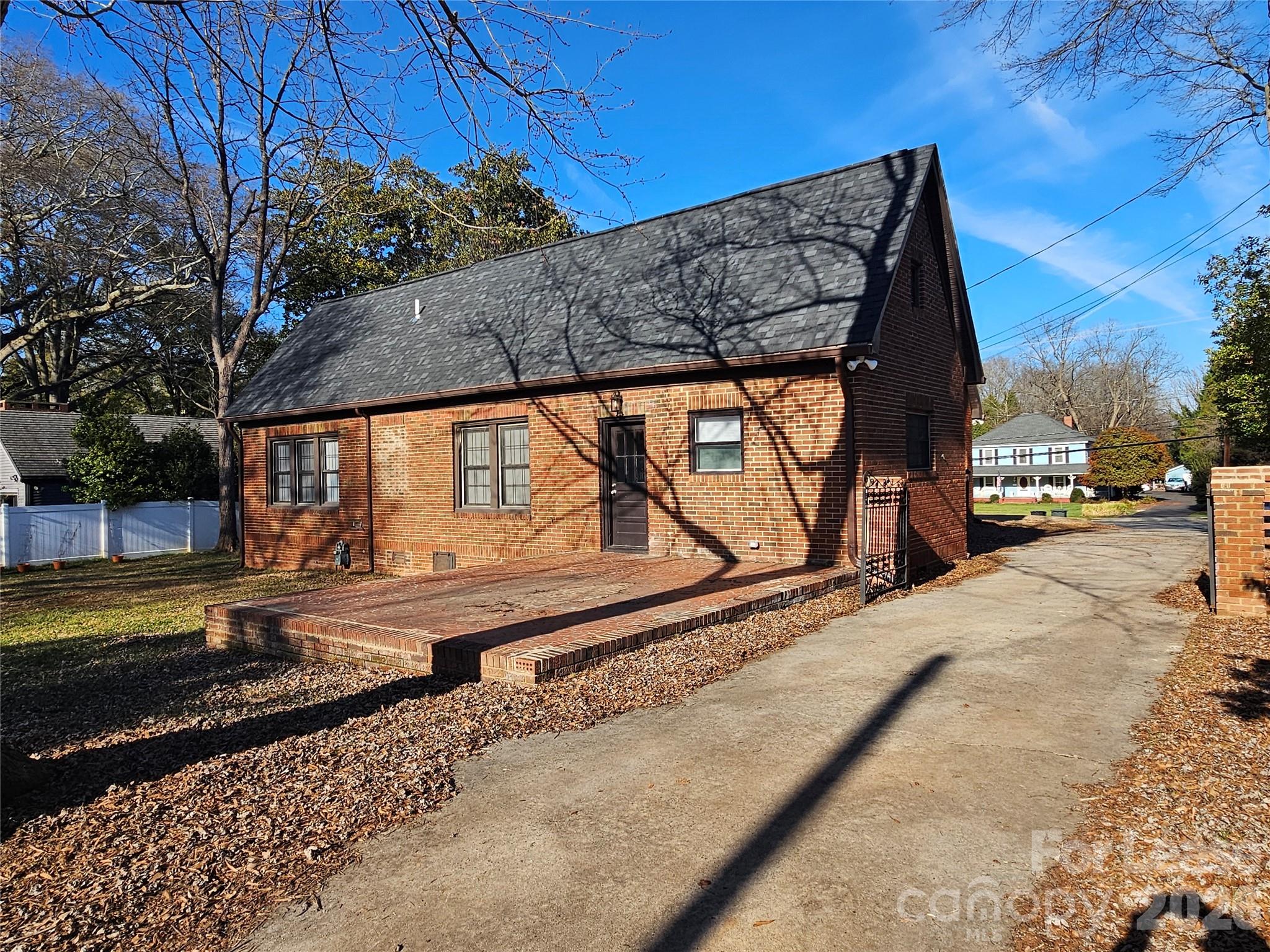 708 Union Street South Concord, NC 28025 - Photo 38 of 41