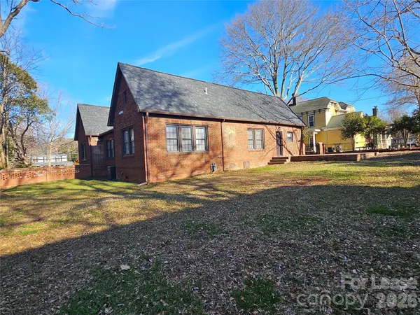 $2,245 | 708 Union Street South, Concord, NC 28025