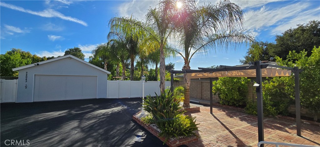 24943 Chestnut Street Newhall, CA 91321 - Photo 28 of 63 Gallery Image 28