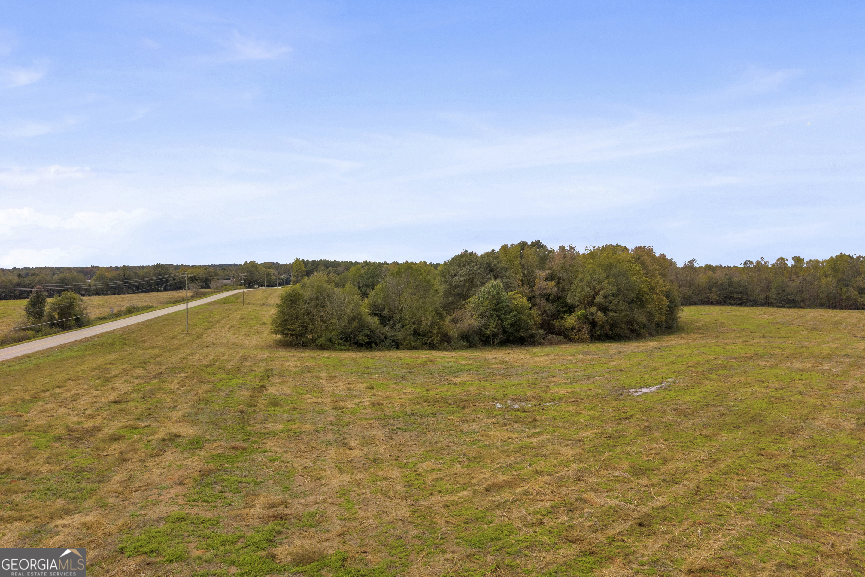 0 Airline School Road, Unit TRACT 7 Bowersville, GA 30516 - Photo 22 of 37 a view of an ocean and beach