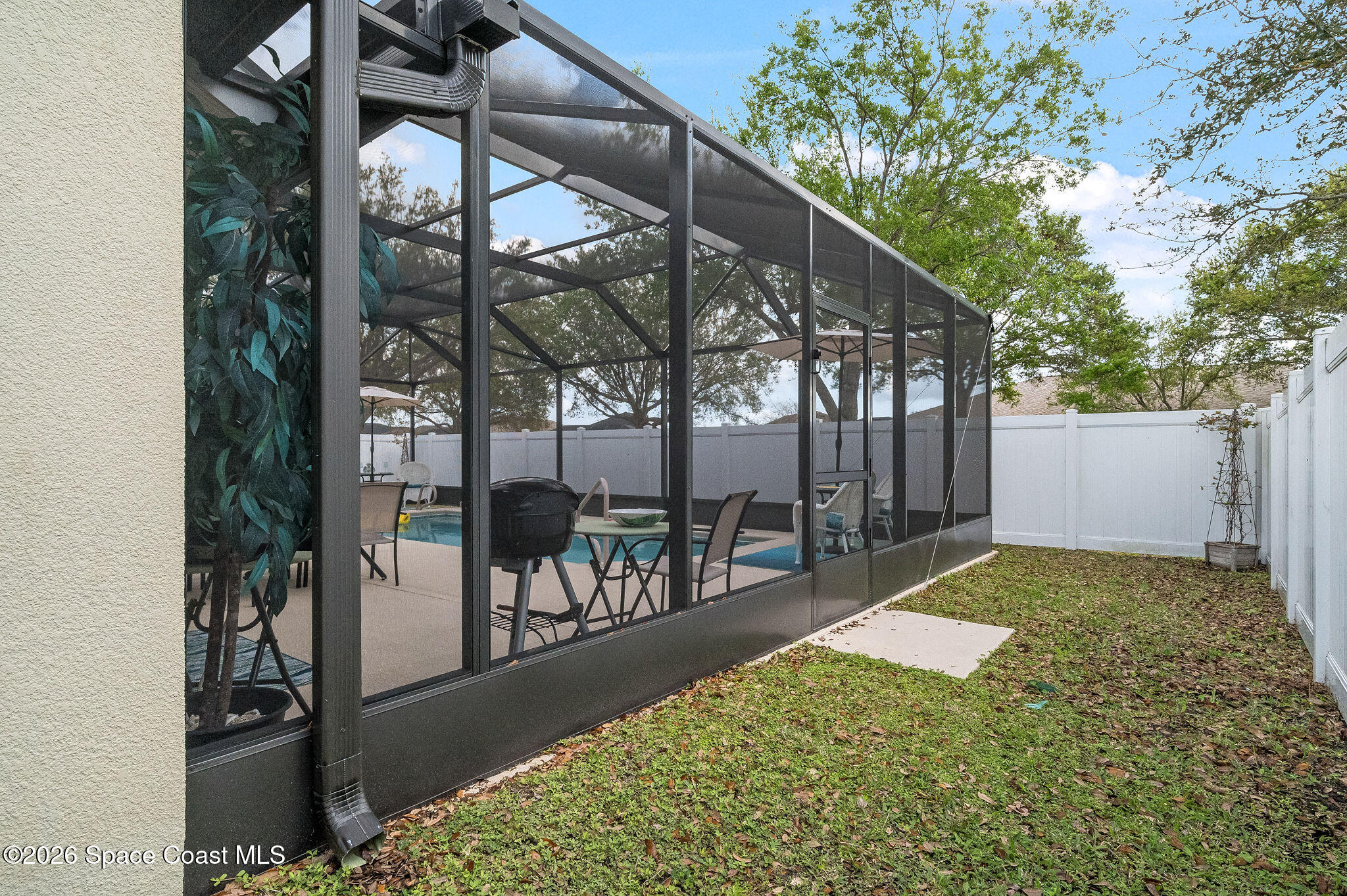 3911 Joslin Way Melbourne, FL 32904 - Photo 51 of 63 Backyard