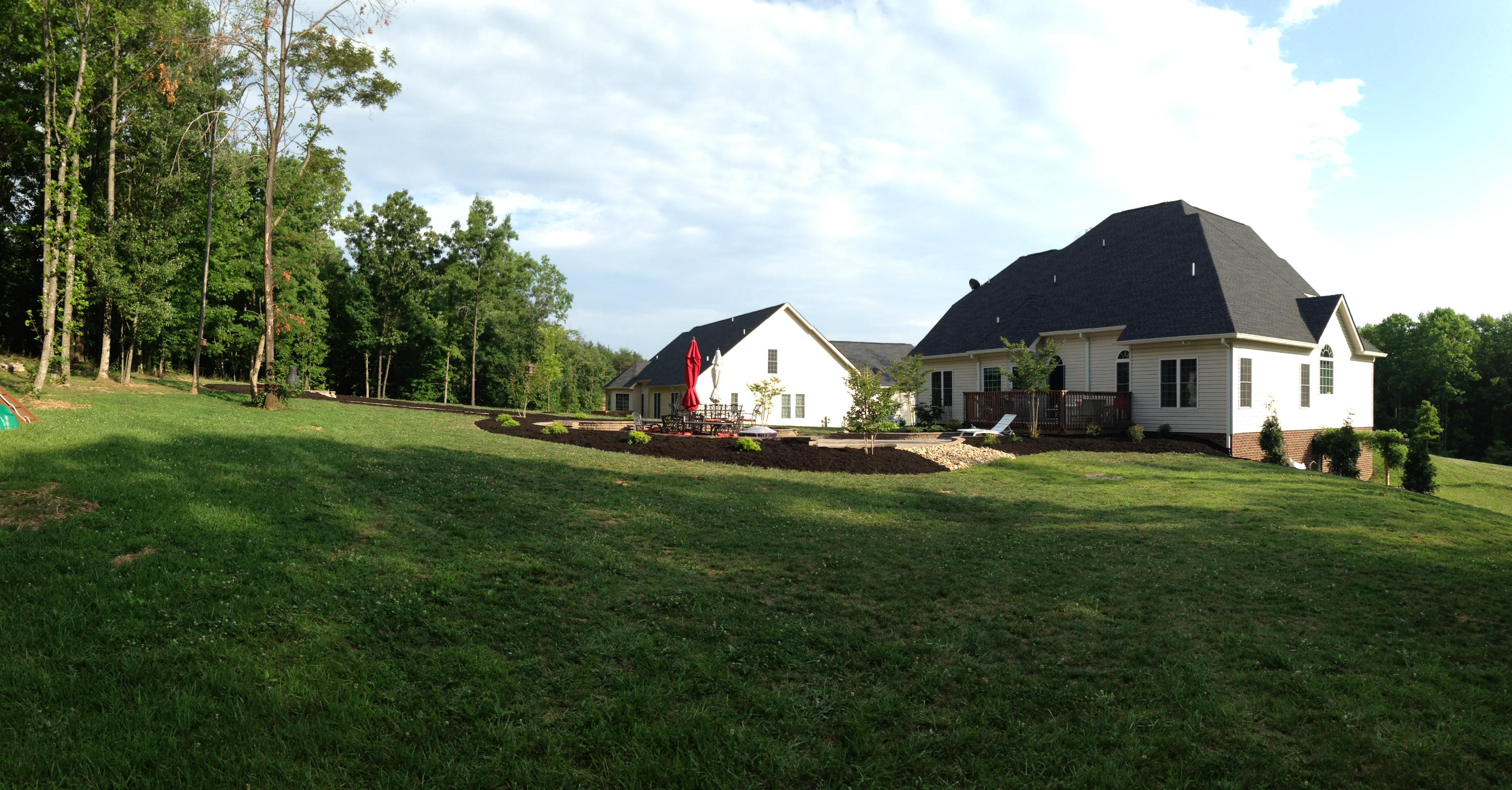 850 Thornblade Way Blue Ridge, VA 24064 - Photo 8 of 43 850 Thornblade back yard pic