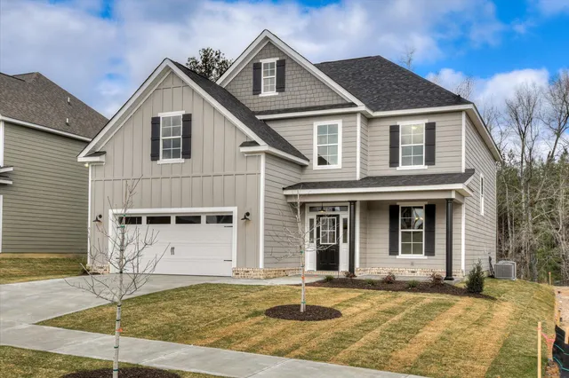 $489,900 | 916 Walker Pt Drive, Grovetown, GA 30813