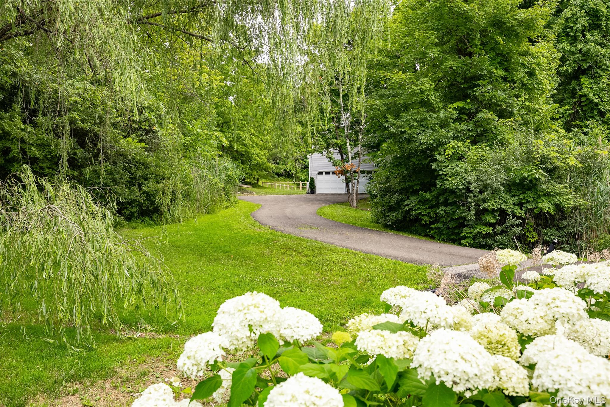 4 Cove Road Rhinebeck, NY 12572 - Photo 31 of 35